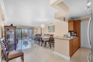 460 W Park Dr Unit 104, Miami, FL 33172