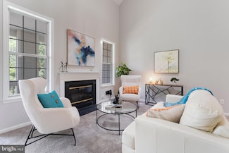 7014 Ellingham Cir Unit F, Alexandria, VA 22315