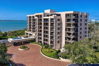 4 Belleview Blvd Unit 402, Belleair, FL 33756