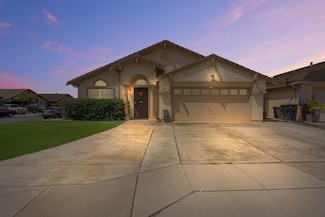 1001 Eagle Dr, Salinas, CA 93905