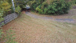 389 E Montpelier Rd, Orange, VT 05641