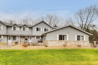 167 96th Ln NE Unit 185, Minneapolis, MN 55434
