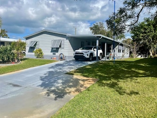 7747 SE Continental Dr, Hobe Sound, FL 33455