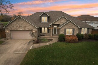 512 Windridge Dr, Chesterton, IN 46304