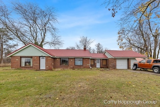 10420 W Herbison Rd, Eagle, MI 48822
