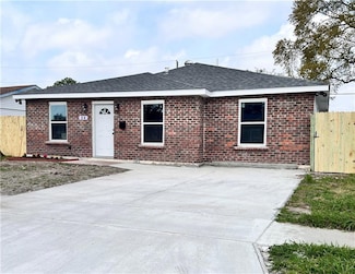 24 Furman Cir, Kenner, LA 70065