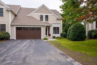 20 Graystone Cir Unit 20, Winchester, MA 01890
