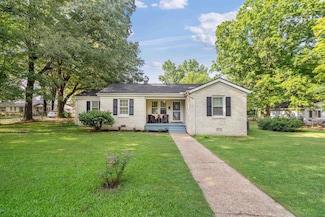 870 Main St E, Savannah, TN 38372