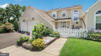 1712 Fredendall Cir, Southampton, PA 18966