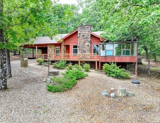 40 Almazan Way, Hot Springs Village, AR 71909