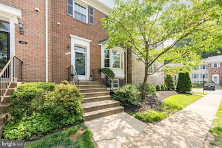 9312 Silver Mill Place, Fairfax, VA 22031