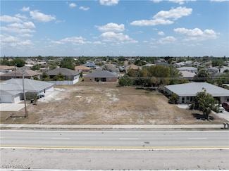 4123 Skyline Blvd, Cape Coral, FL 33914