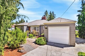 9212 15th Ave NE, Seattle, WA 98115