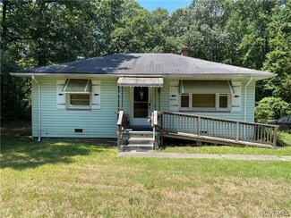 8000 George W Watkins Rd Unit B, Quinton, VA 23141