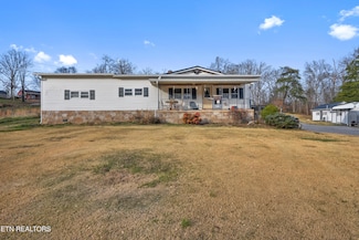 7717 Rosie Ln, Strawberry Plains, TN 37871