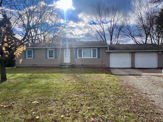 26899 Knief Rd, Rock Falls, IL 61071
