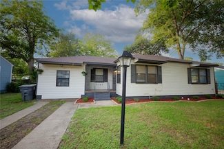 3143 Grayson Dr, Dallas, TX 75224