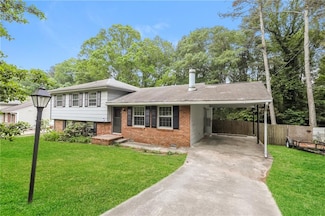 2757 Shelley Ln, Ellenwood, GA 30294