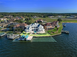 12352 White Oak Point, Conroe, TX 77304