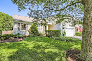238 Indian Ridge Ln, Lake Villa, IL 60046