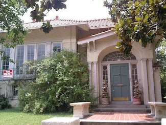 1222 Broadway St, New Orleans, LA 70118