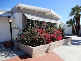 32380 San Miguelito Dr, Thousand Palms, CA 92276