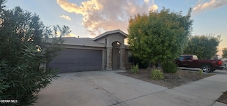 11132 Catherine Slutter Ln, Socorro, TX 79927