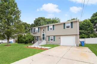 14 Whispering Pines, Cumberland, RI 02864