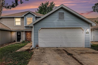 533 Eldridge St, Lawrence, KS 66049