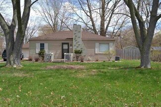 51448 Lake Dr, Elkhart, IN 46514