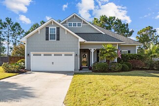 249 Palm Grove Dr, Wilmington, NC 28411