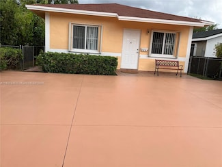 2758 NW 57th St, Miami, FL 33142