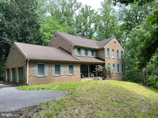 7001 Brickyard Rd, Potomac, MD 20854