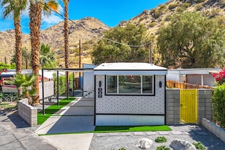 127 Mars St, Palm Springs, CA 92264