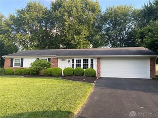 6215 Possum Run Rd, Dayton, OH 45440