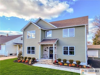 3 Lyons St, South River, NJ 08882