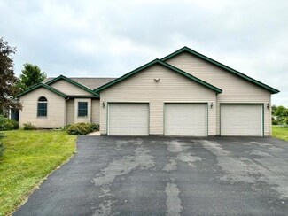 4489 Roberds Lake Trail, Faribault, MN 55021