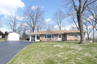1665 Glass Mill Rd, Wilmore, KY 40390
