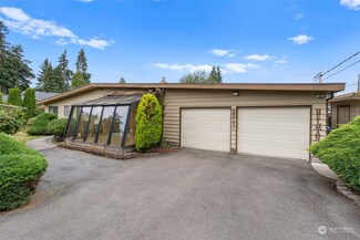 8511 228th St SW, Edmonds, WA 98026