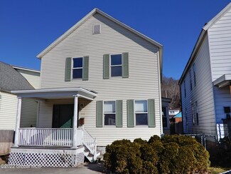 456 8th Ave, Troy, NY 12182
