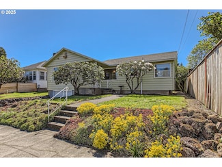 3926 NE Killingsworth St, Portland, OR 97211