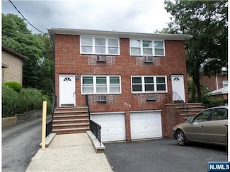 229 Washington Ave Unit 1, Fort Lee, NJ 07024