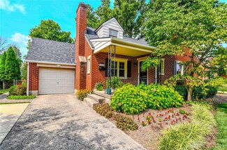 1039 Hampshire Rd, Dayton, OH 45419