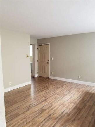 5871 Mission St Unit 2, San Francisco, CA 94112