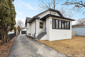 238 E North Ave, Elmhurst, IL 60126