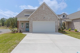 377 Shiloh Creek Dr, Calera, AL 35040
