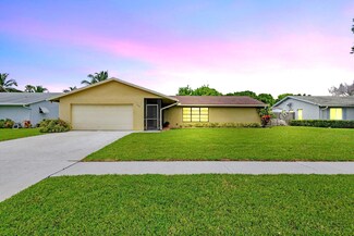 122 Martin Cir, Royal Palm Beach, FL 33411