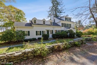 100 Granite St, Foxboro, MA 02035