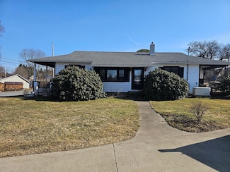 35 Burleson Ave, Roulette, PA 16746