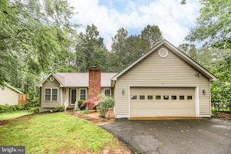 121 Jefferson Ave, Locust Grove, VA 22508